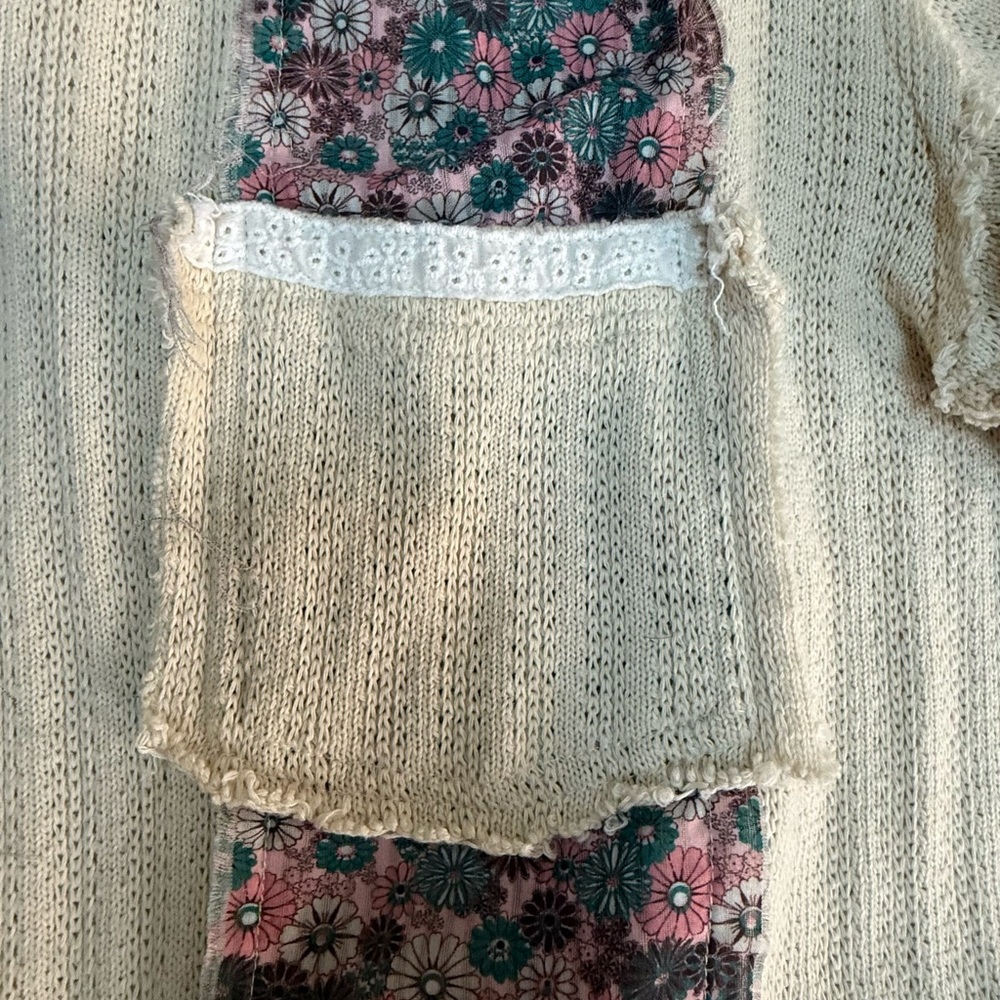 POL Floral Knit Shirt with Pink and Cream Accents - Picture 8 of 16